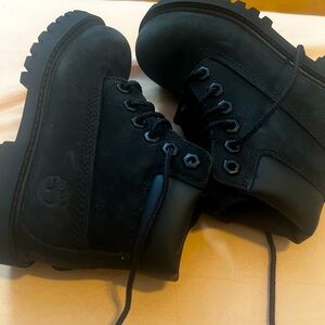 NWOT.. Kids Leather uppers boots